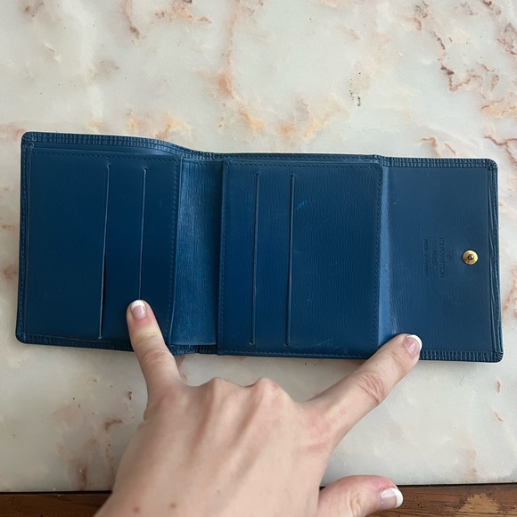 Louis Vuitton Epi Blue Tassil Leather Elise Bifold Wallet MI0962 - Picture 7 of 16